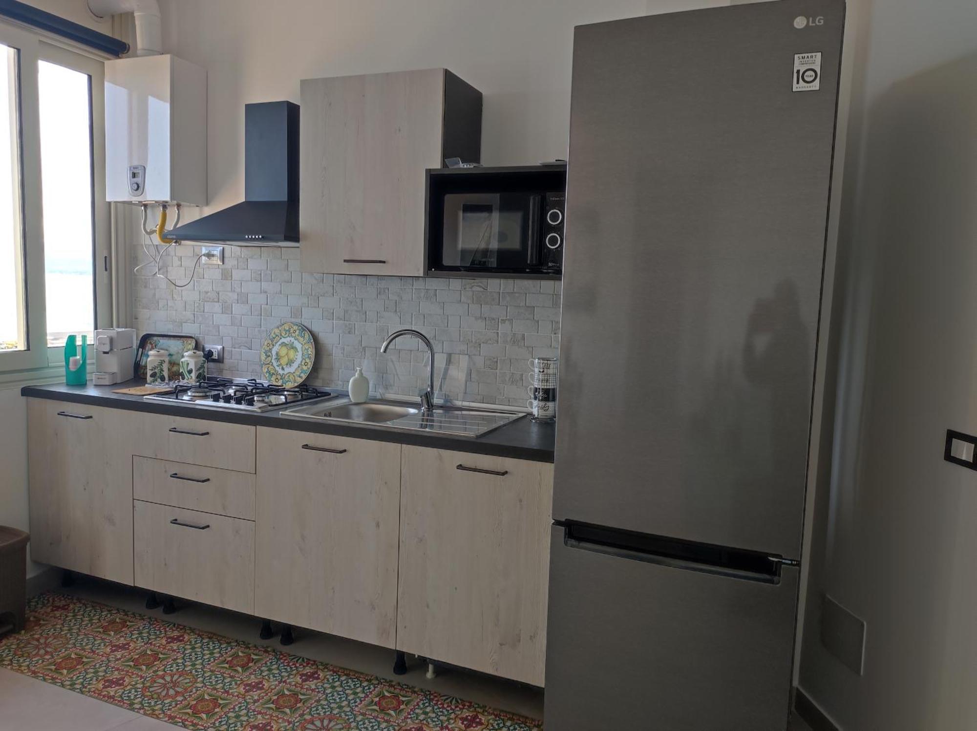 Rineddahouse Arenella - Vista Mare Panoramica A Palermo Con Parcheggio Privato Lejlighed Eksteriør billede